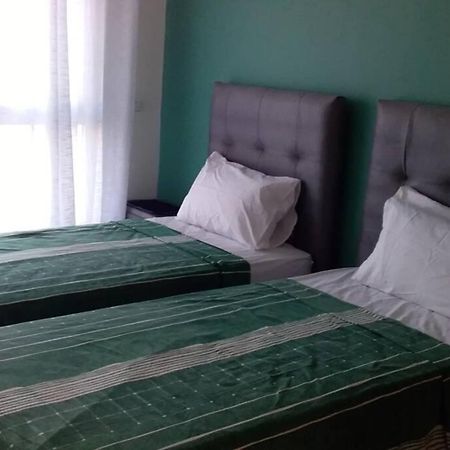 Appartement Familial Luxueux Pieds Dans L'Eau Aourir Exteriör bild